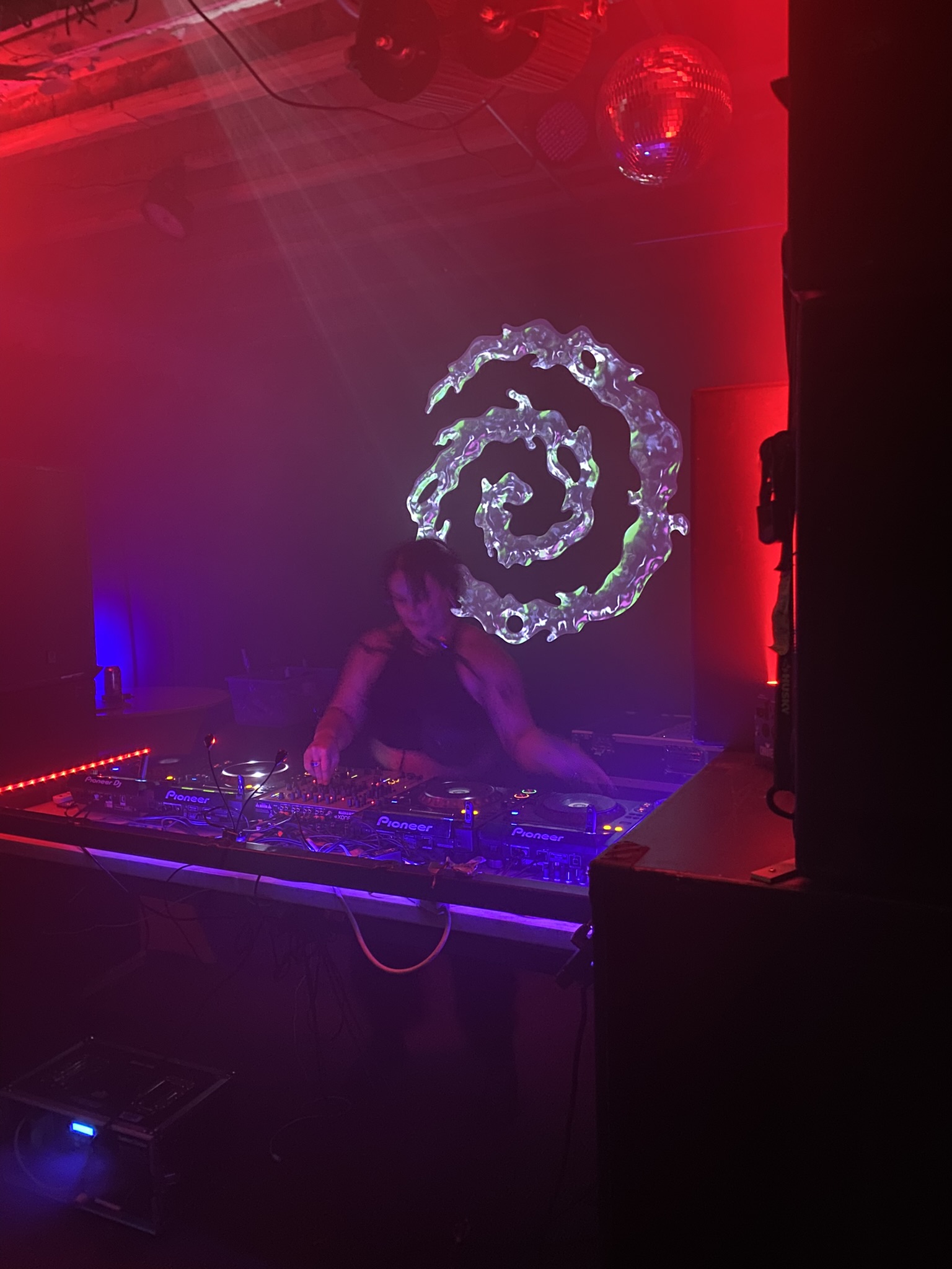 Deep Creep - Chrome spiral decor + lighting, w/ Murphy Welch
